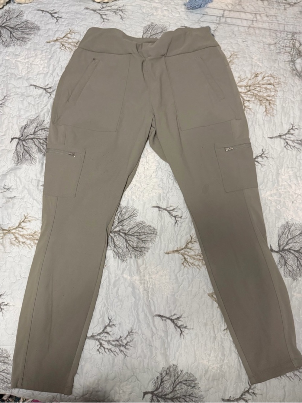 Athleta Jogger Pants